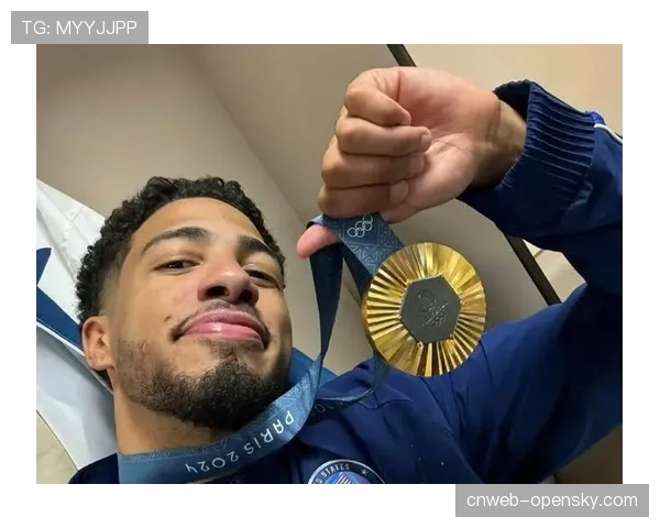 2026年全明星赛MVP泰瑞斯·哈利伯顿遭遇轻度腿筋拉伤 2026年全明星赛MVP泰瑞斯·哈利伯顿遭遇轻度腿筋拉伤